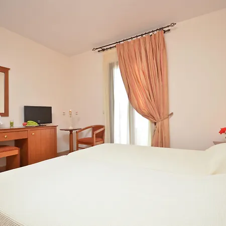 Naxos Apartment *
